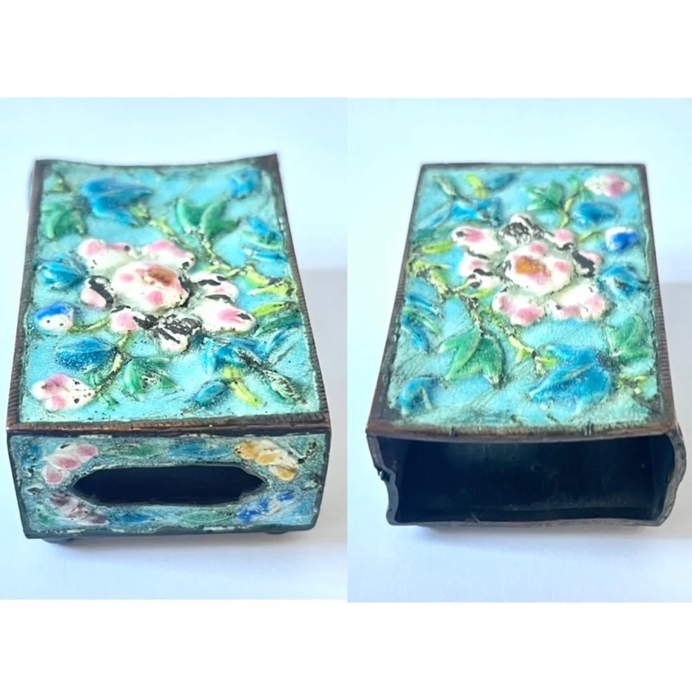 Antique smoking set